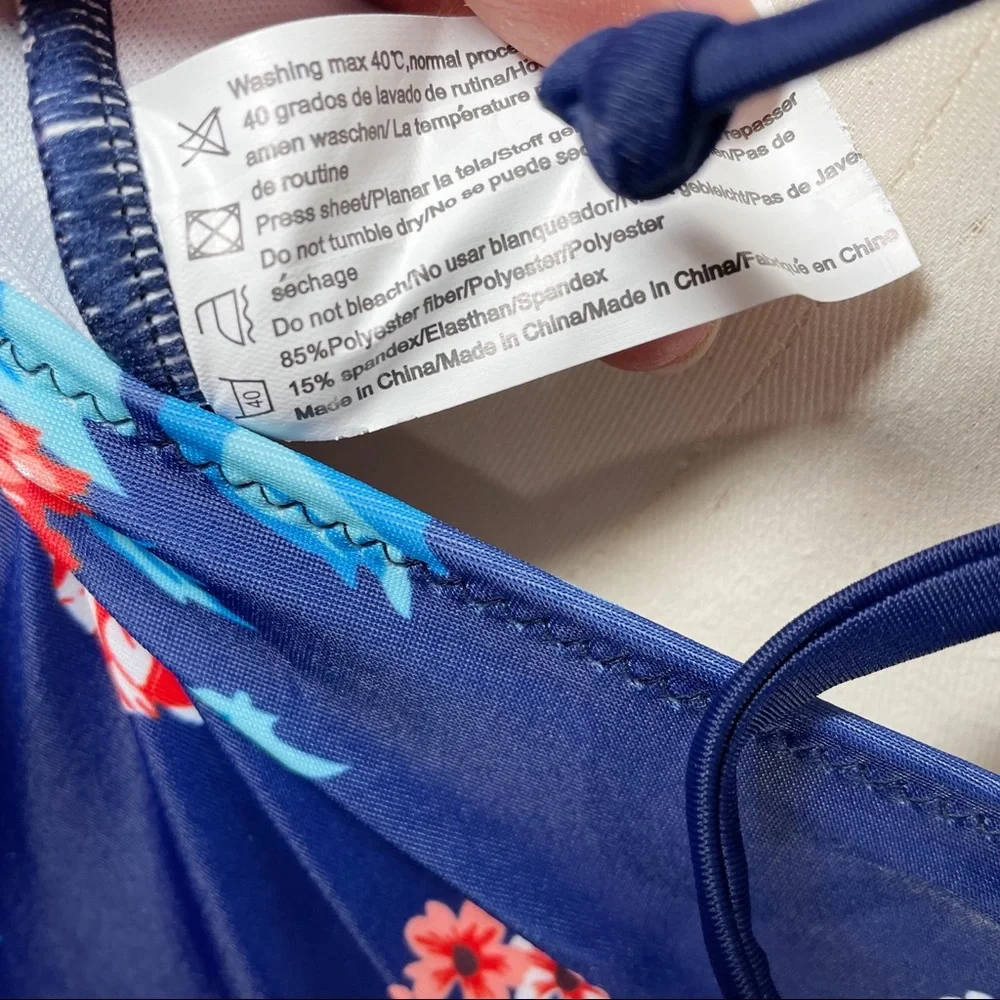 Ekouaer blue floral